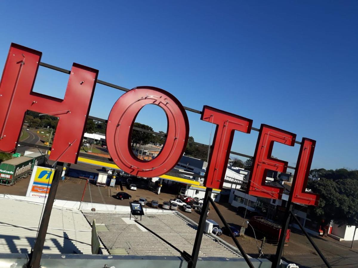 Hotel Veneza Scorsatto Passo Fundo Buitenkant foto